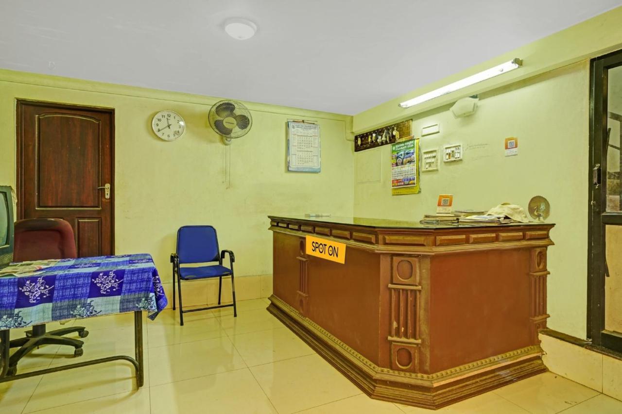Hotel O Ss Residency Punalur Extérieur photo
