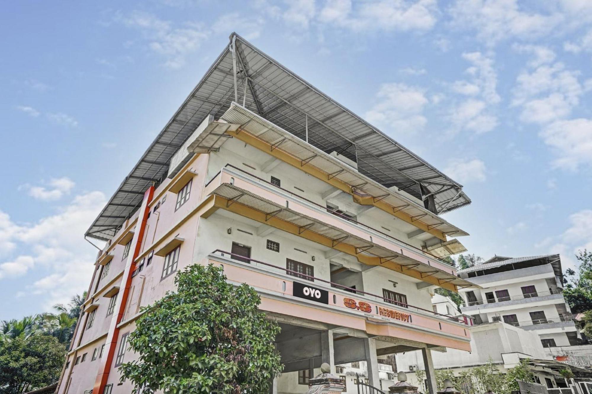 Hotel O Ss Residency Punalur Extérieur photo