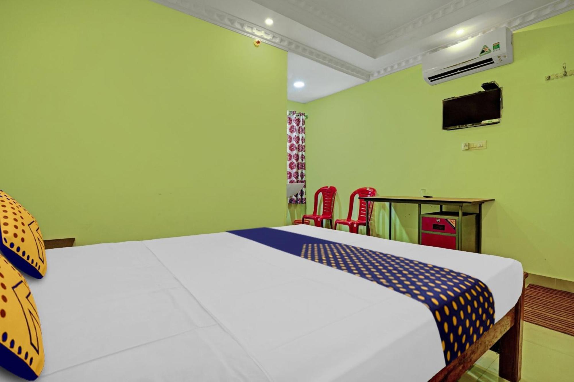 Hotel O Ss Residency Punalur Extérieur photo
