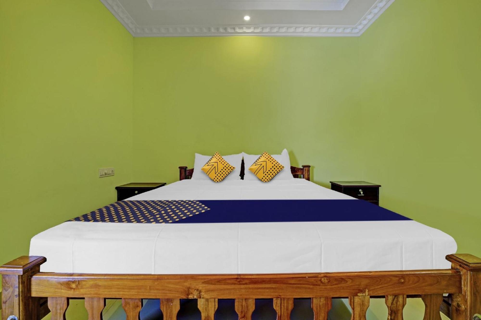 Hotel O Ss Residency Punalur Extérieur photo